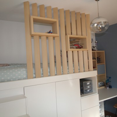 Décoration intérieure, aménagement, rénovation et suivi de chantier Chambre enfant ado Lyon Caluire, style scandinave contemporain élégant et naturel - Chambre enfant ado avec mezzanine esprit cabane scandinave